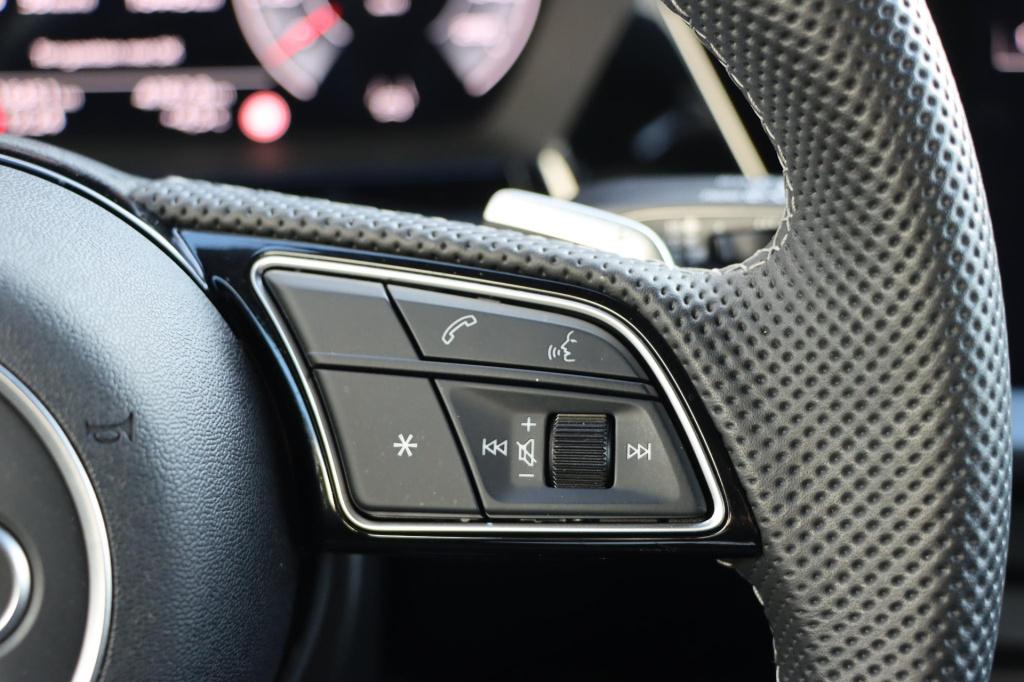 Audi A3 sportback 30 tfsi s edition 115pk s-tronic | s-line | acc | park as