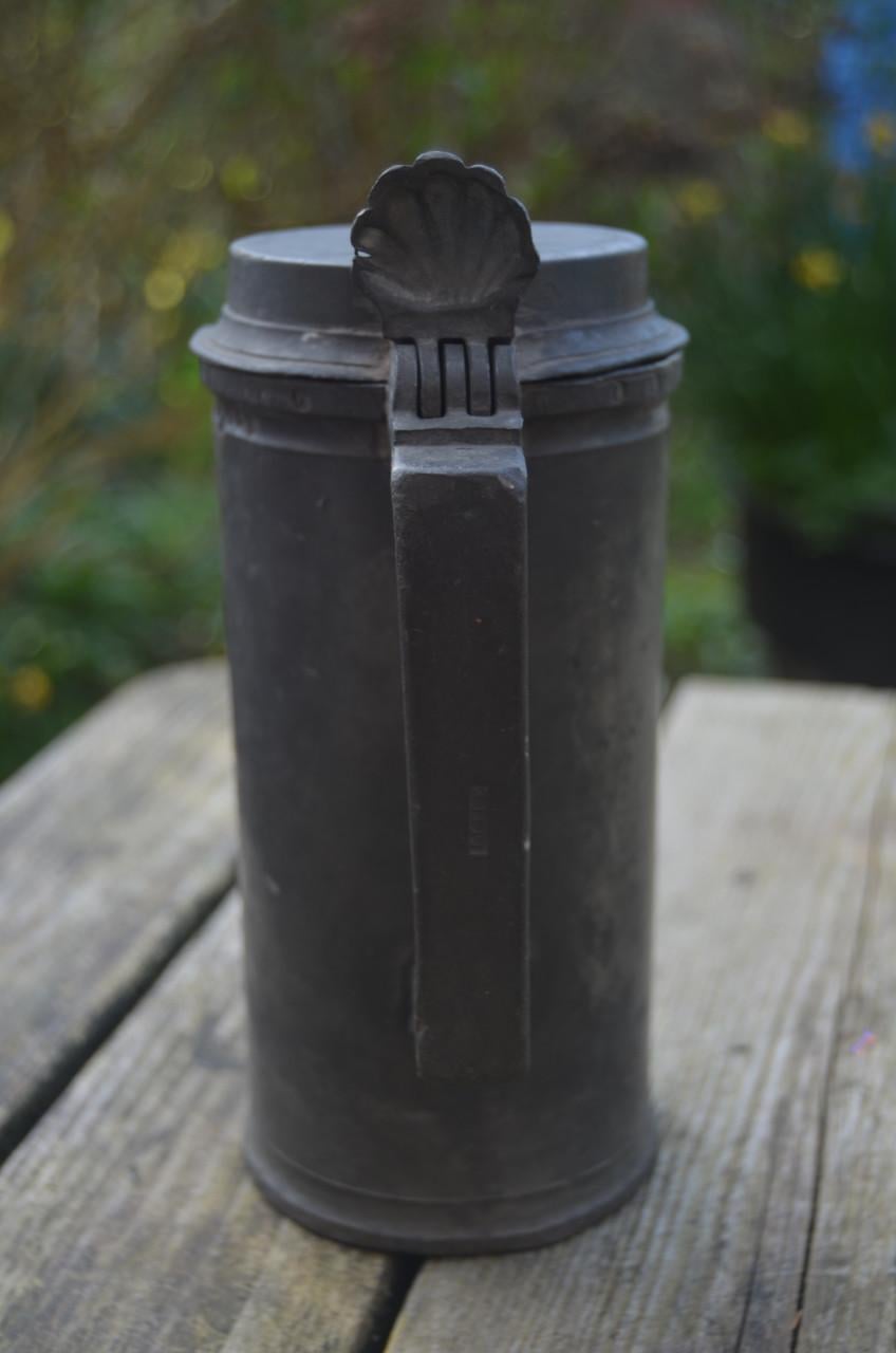 Tinnen klepkan / koffiepot gemerkt