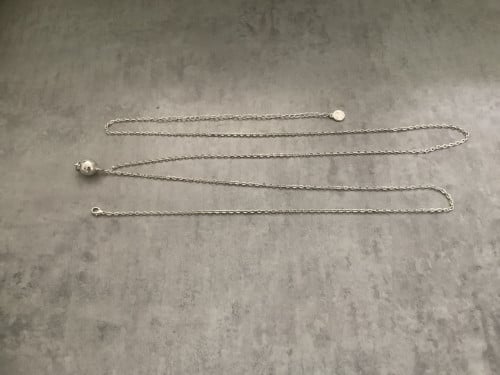 Zwangerschapssieraad - lange Ketting met Bola van Proud Mama