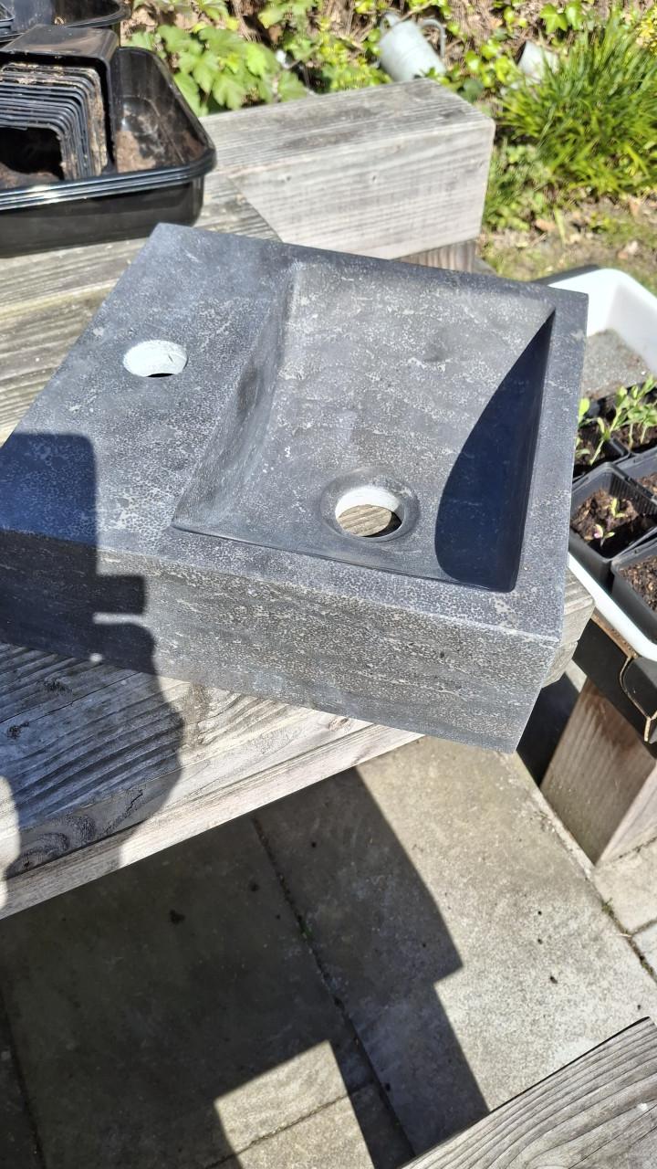 Waskom vierkant natuursteen