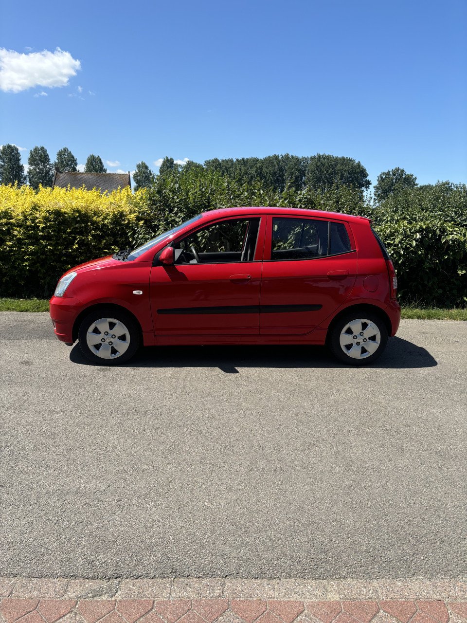 Kia picanto met een jaar apk