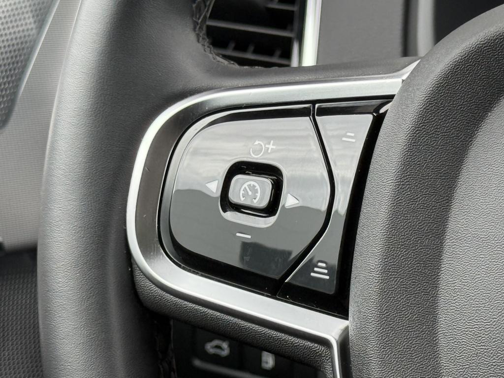 Volvo XC90 t8 455pk recharge ultra bright| panodak| b&w sound| adap.cruise|