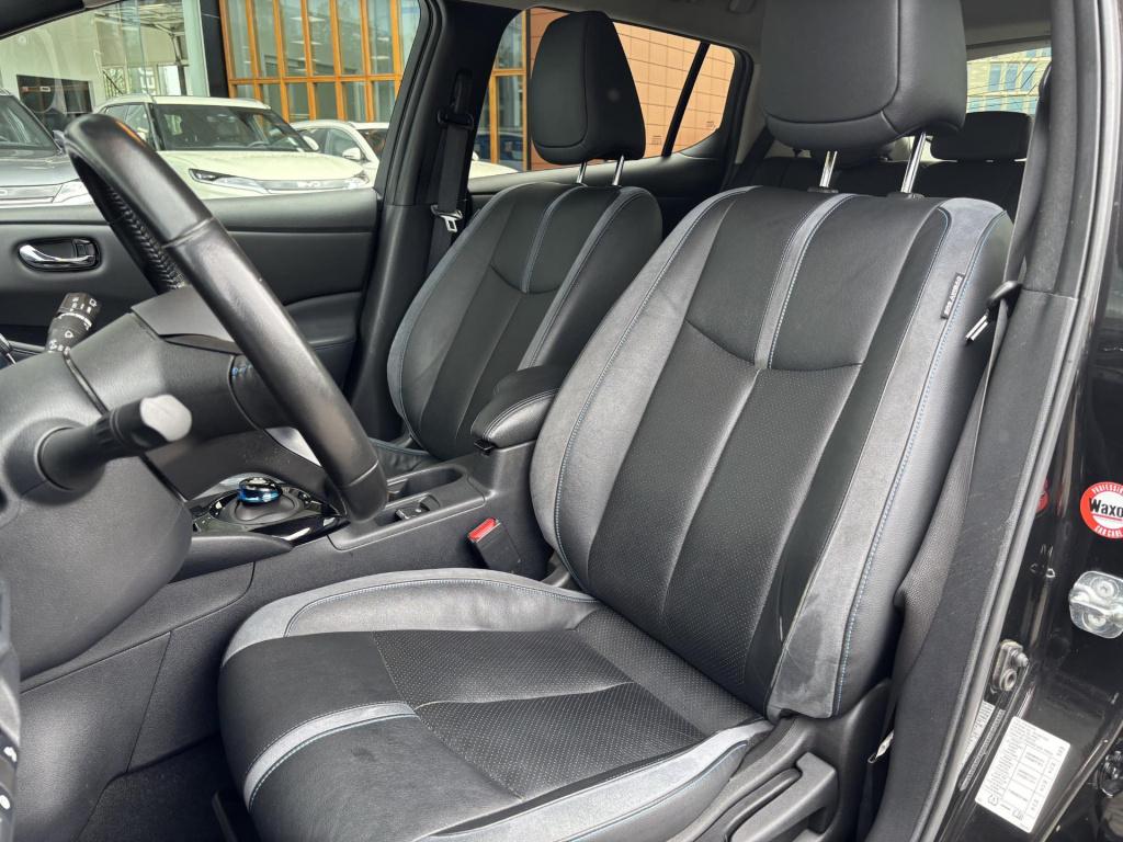 Nissan Leaf e+ business executive 62 kwh