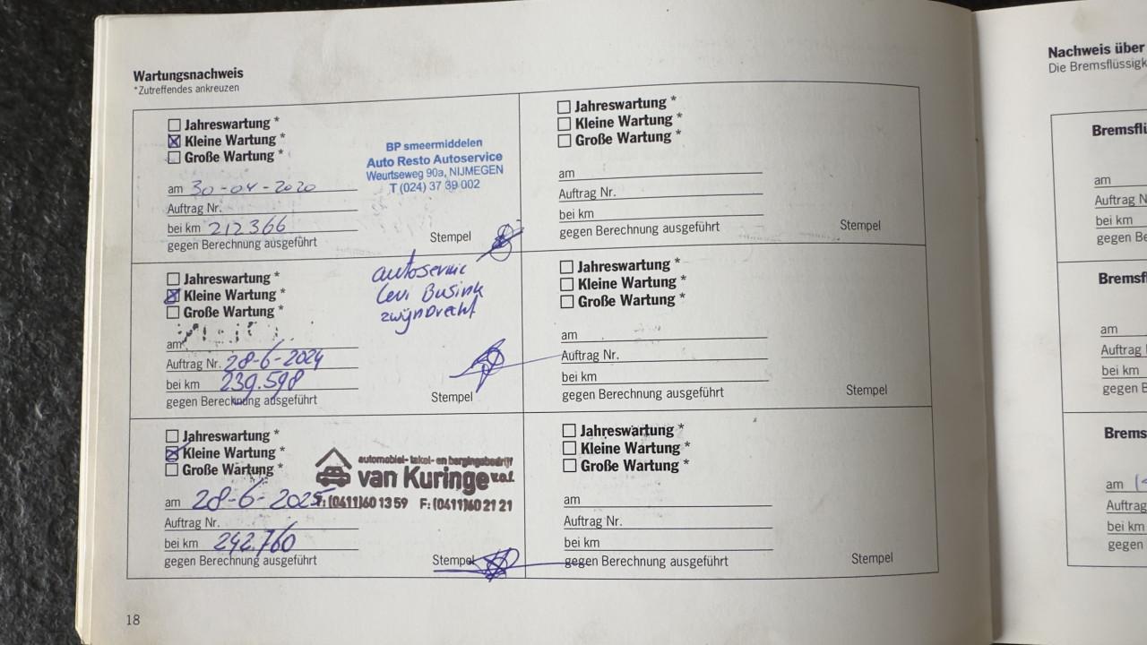 Porsche 996 cabriolet  3.4 tiptronic bj. 1999 met gereviseerde motor, bak