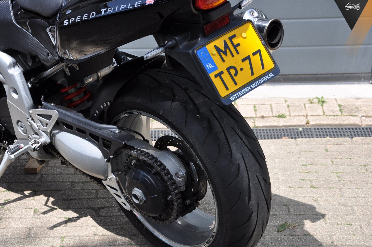 Triumph Speed Triple 955