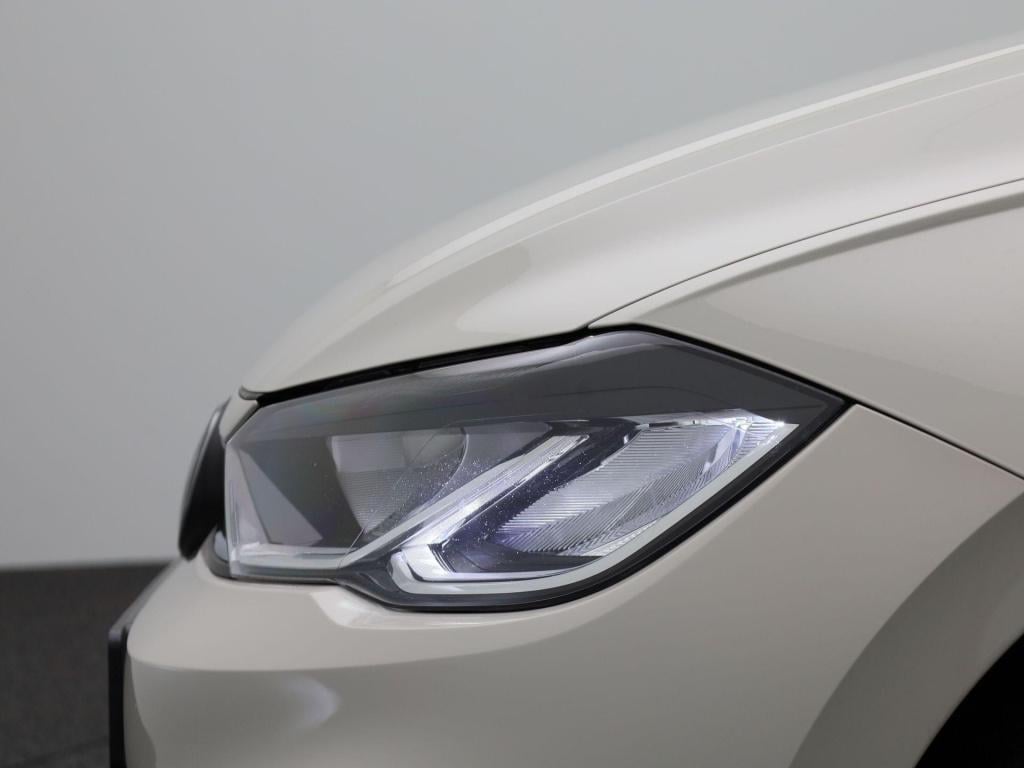 Volkswagen Polo 1.0 tsi life | automaat | navigatie | cruise control adapti