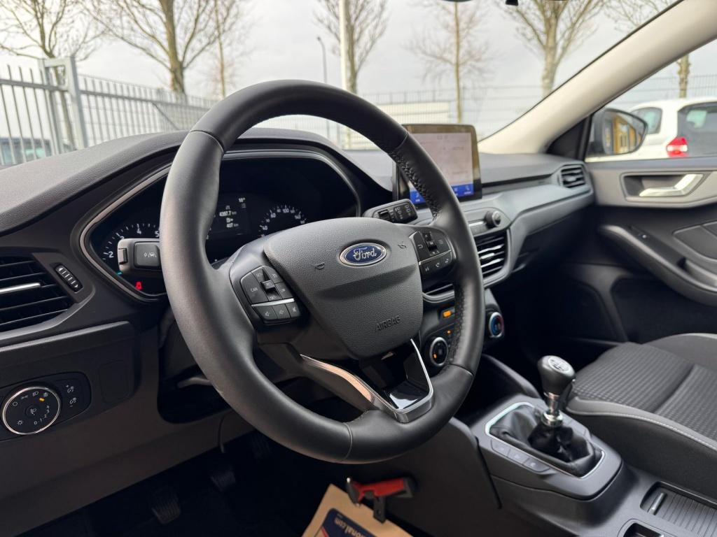 Ford Focus wagon 1.0 eb connected