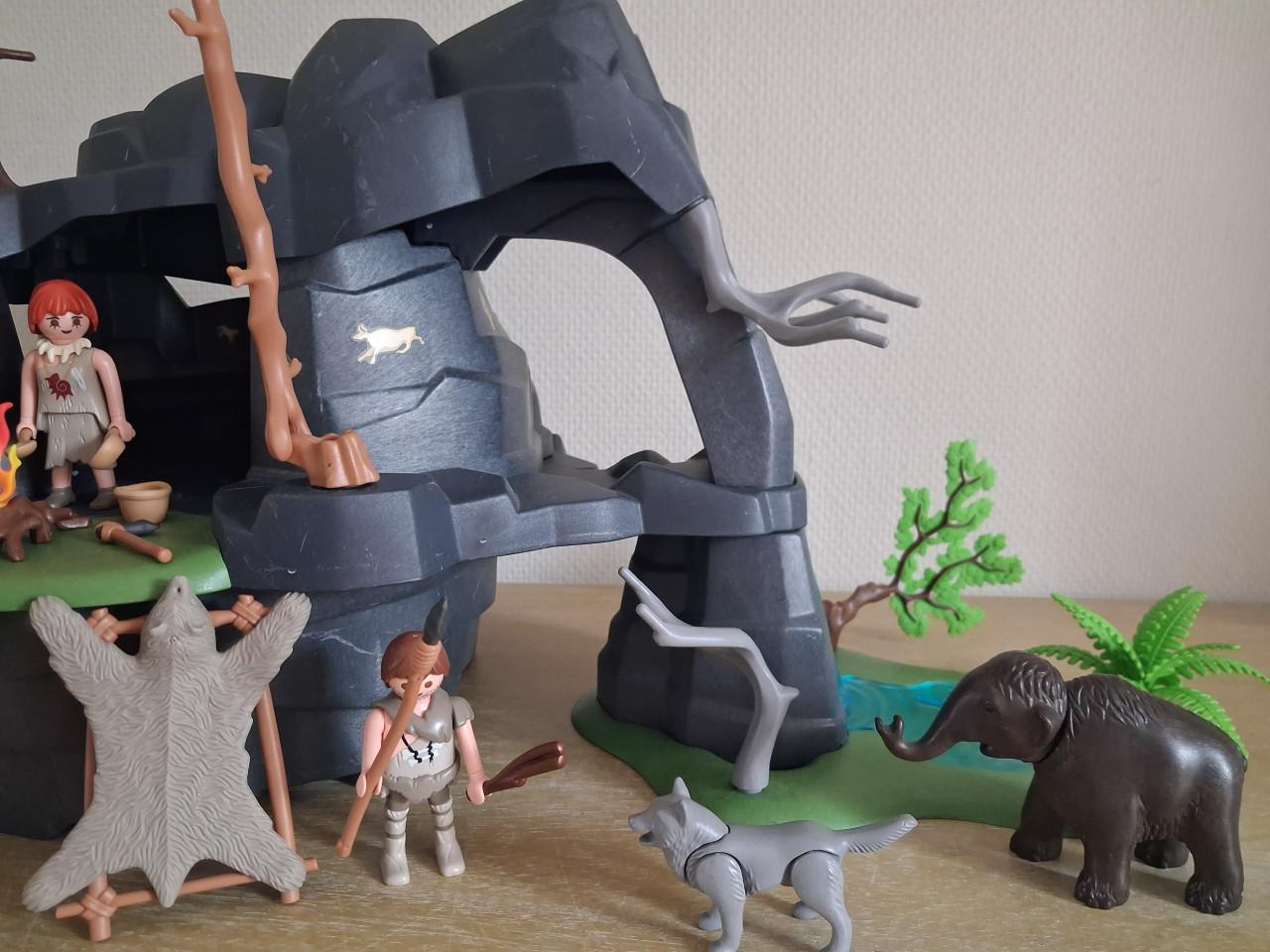 Playmobil grotbewoners met speren, dierenhuid vuur dieren set 5100
