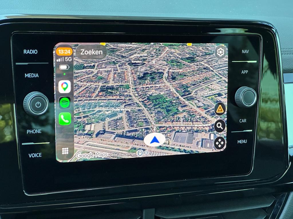 Volkswagen T-roc 1.5 tsi 150pk dsg r-line | black style | camera | keyless 