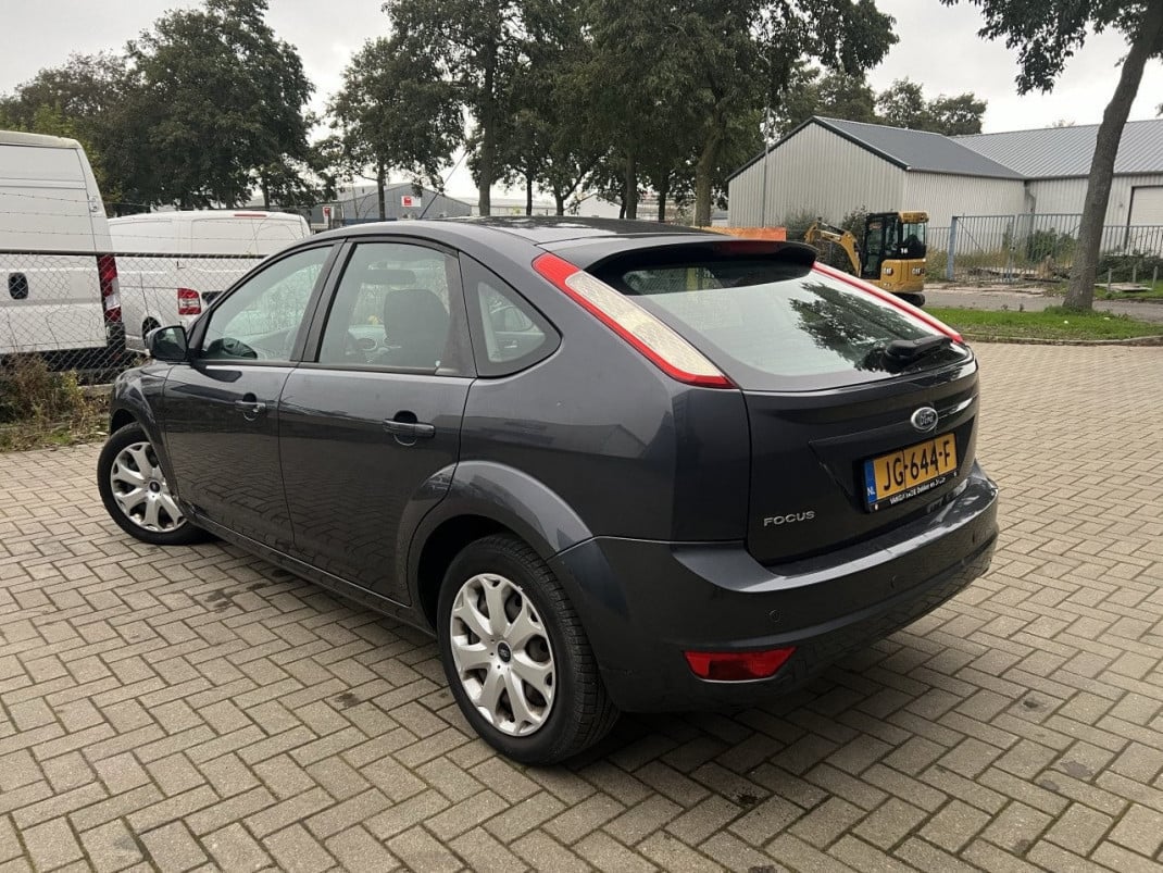 Ford Focus Focus -  2.0 Titanium / AUTOMAAT / CRUISE CONTROL \
