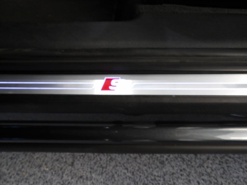 Audi Q3 40 tfsi 190pk s tronic quattro edition one