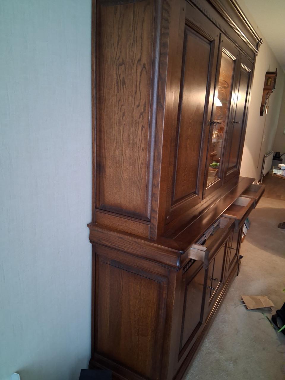 Mooie donker eikenhouten kast