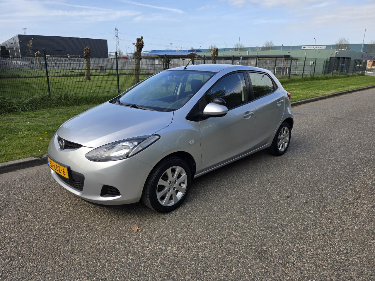 Mazda 2 1.3 TS Uniek Slecht's 64651km! NL Auto! In Nieuwstaat!