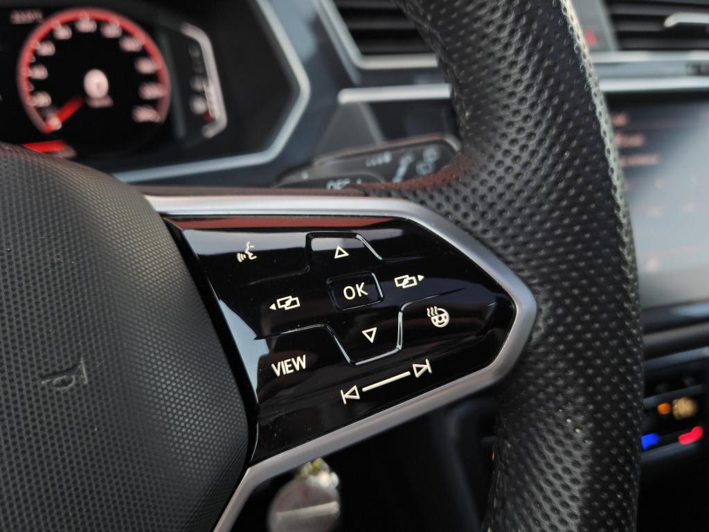 Volkswagen Tiguan 1.5 tsi r-line business+ | pano | elek. trekhaak rijklaar