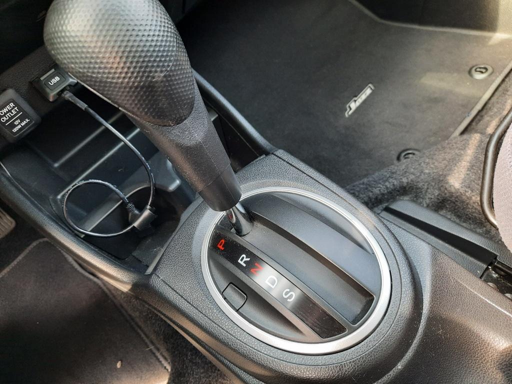 Honda Jazz 1.4 hybrid elegance