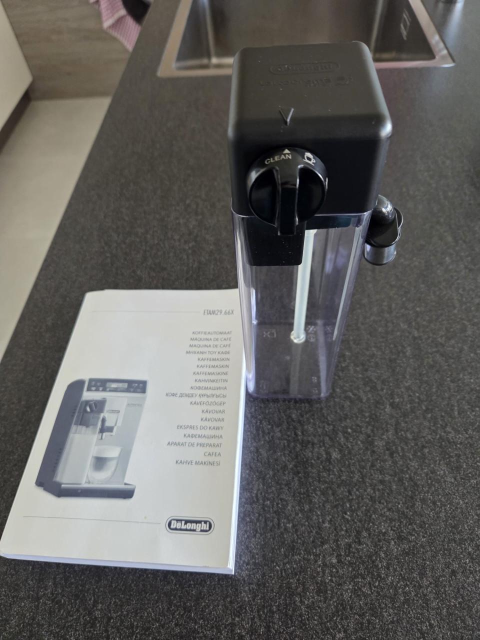 DeLonghi espressoapparaat.