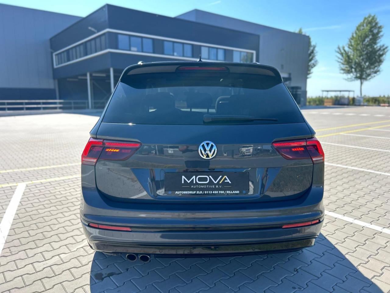 Volkswagen Tiguan 2.0 TDI 4Motion R-Line|CARPLAY|PANO|DSG|