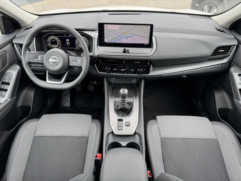 Nissan Qashqai 1.3 mhev n-connecta panoramadak + cold pack