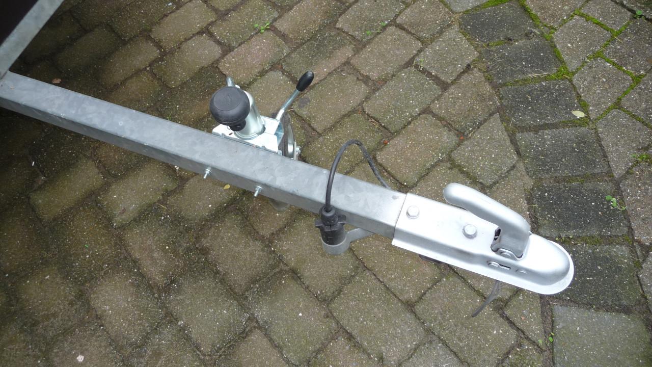 TE KOOP ONGEREMDE ENKELASSER