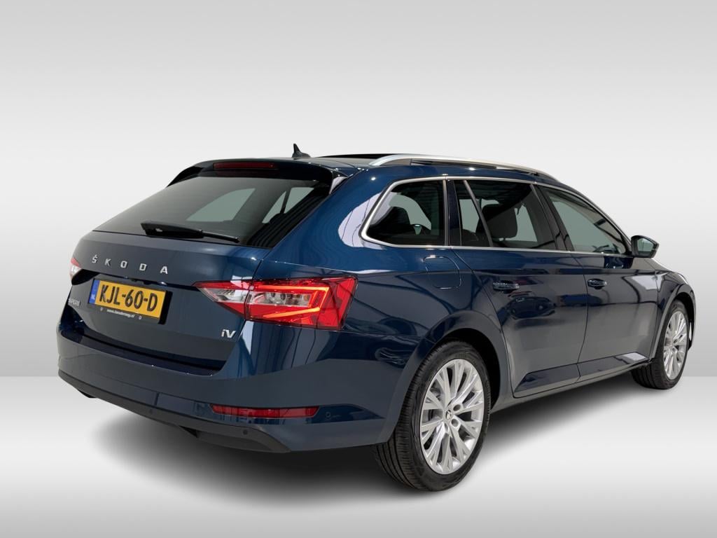 Skoda Superb combi 1.4 tsi iv 218pk lauran & klement | leder | pano dak | t