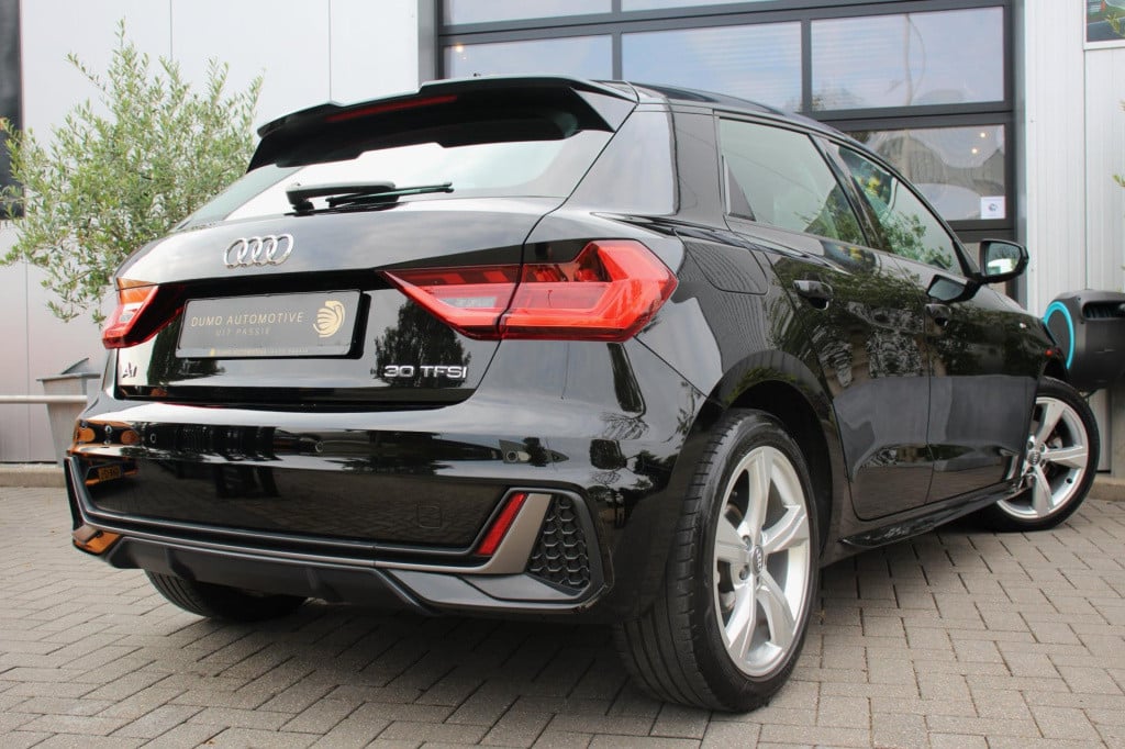 Audi A1 Sportback 30 tfsi s line - virtual - led - matrix - cruise - carpla