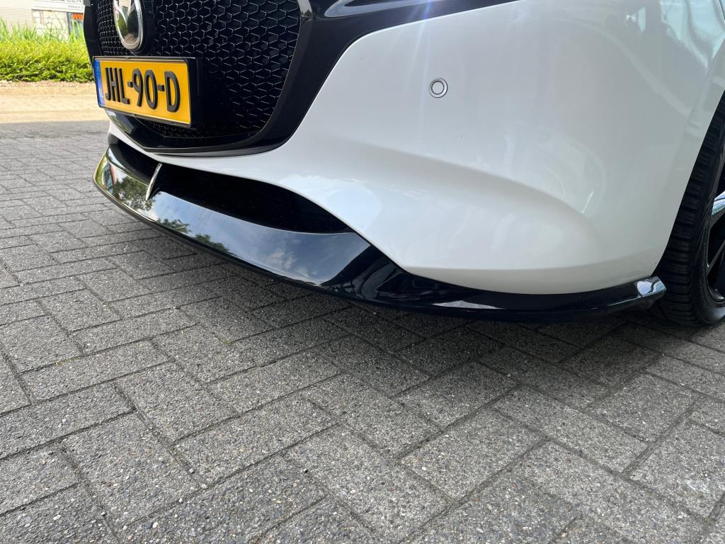Mazda 3 2.0 e-skyactiv-x m hybrid 180 luxury|bose|aero pack|rijklaar