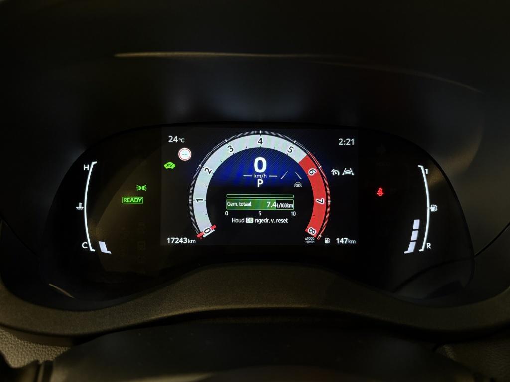 Toyota Yaris Cross 1.5 hybrid dynamic plus| stoel+ stuur verw| camera| adap