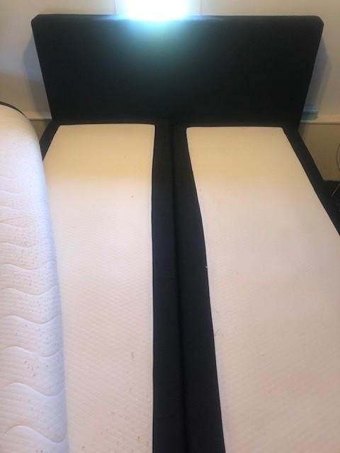 Mooie zwarte boxspring te koop!
