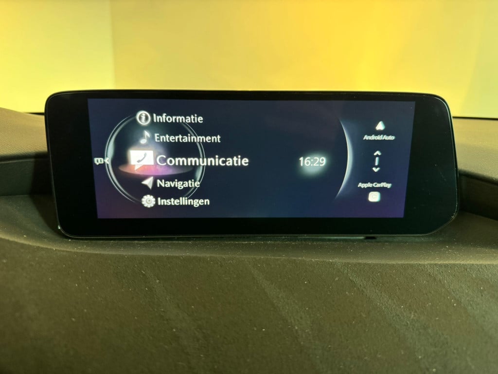 Mazda 3 2.0 e-skyactiv-g m hybrid 122 homura