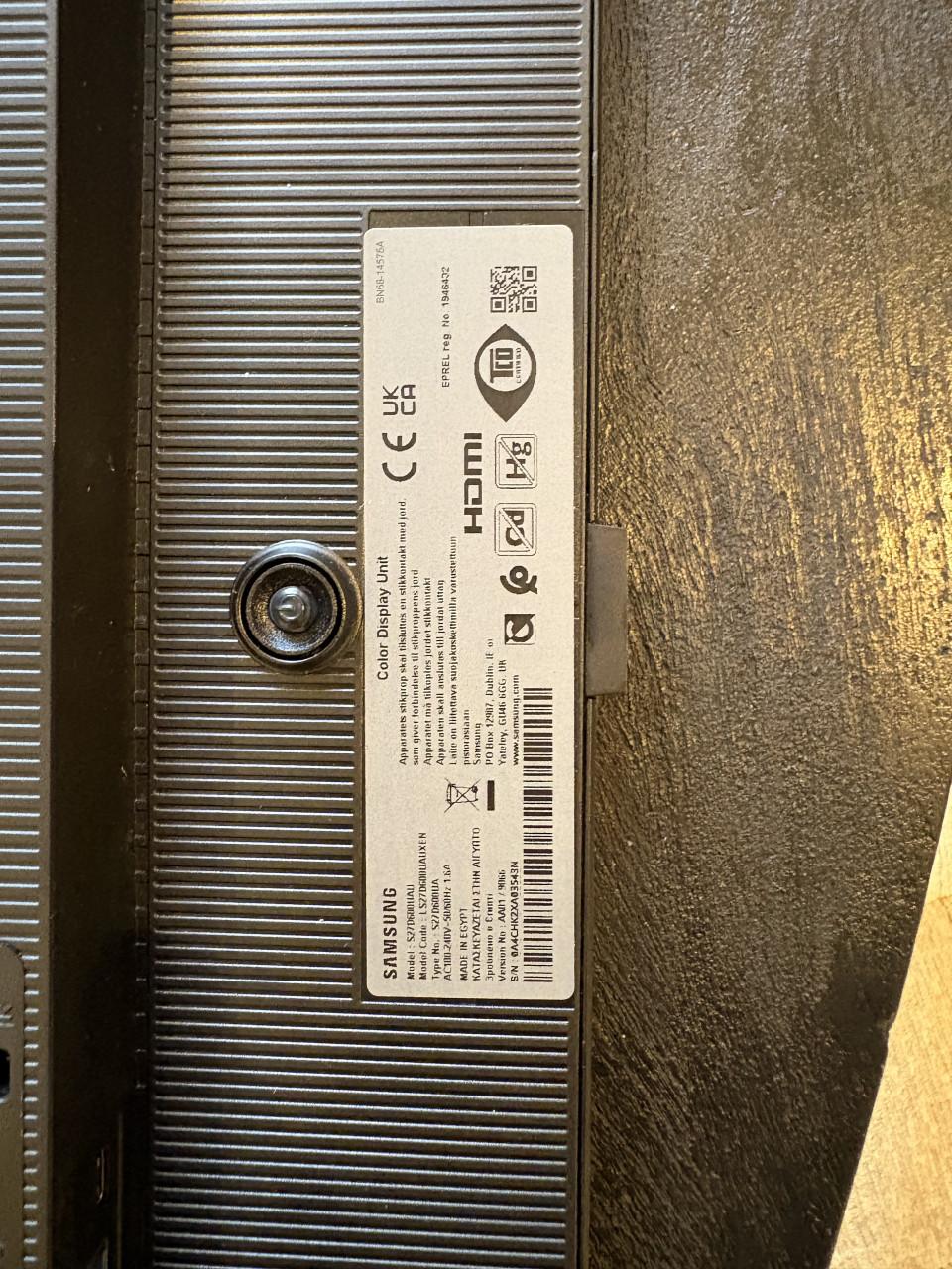 Samsung Viewfinity S6 27 inch monitor