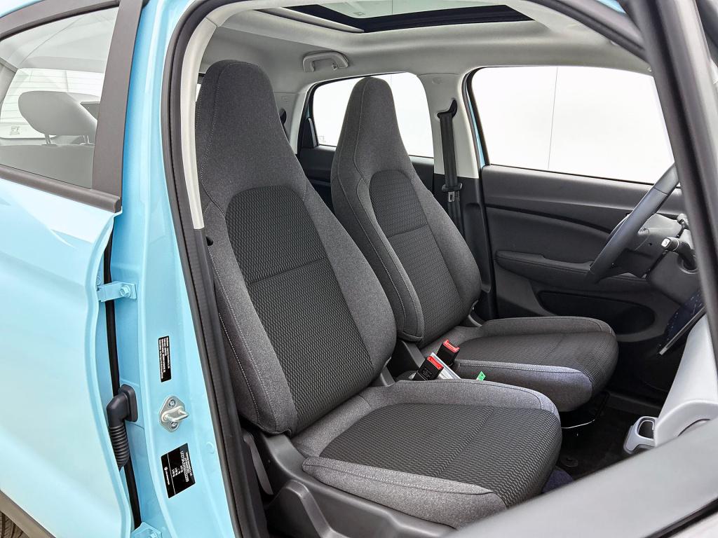 Leapmotor T03 design 37.3 kwh | voorraadactie! | automaat | navi | parkeerc