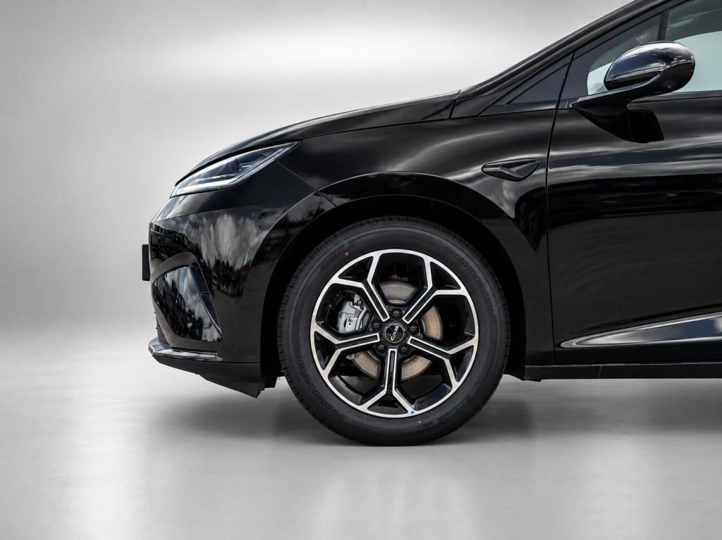 Byd Dolphin g 1.5l dm-i comfort