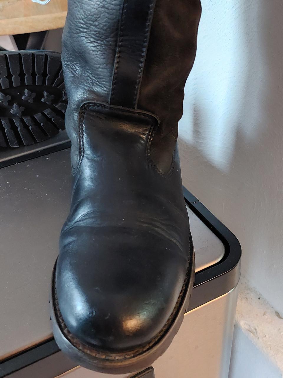 Zwarte Human Nature lederen damesboors met "bont" maat 36