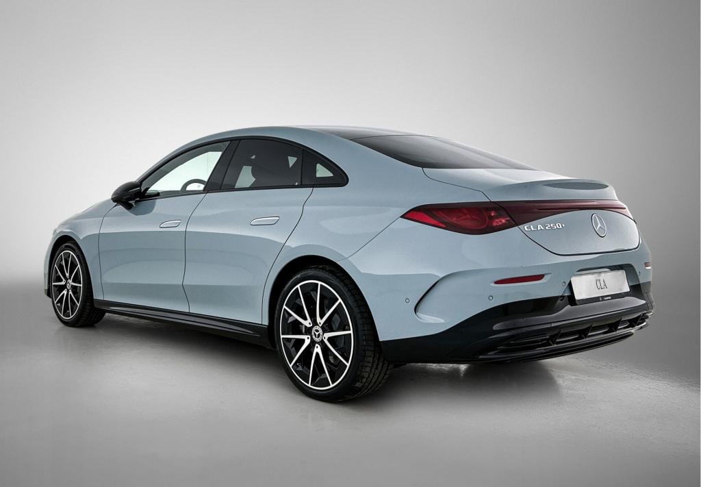Mercedes-Benz Cla 250+ launch edition 85 kwh | nightpakket | memorypakket |