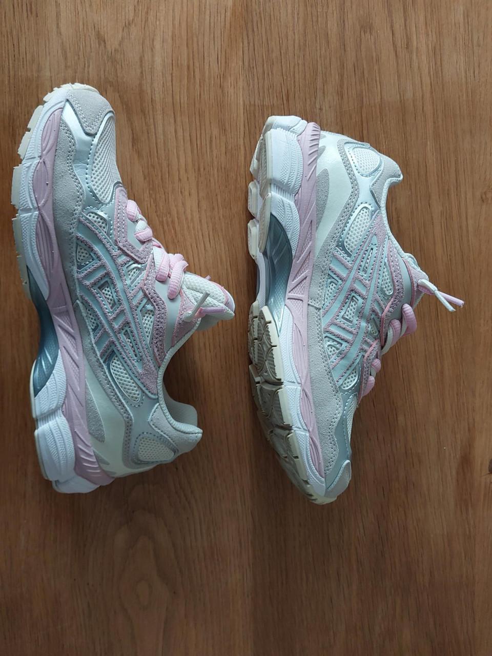 Asics SportStyle Gel unisex sneakers