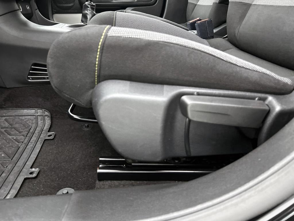 Citroen C3 110 pk shine | rijklaar | keyless entry | 17" lmv | camera |