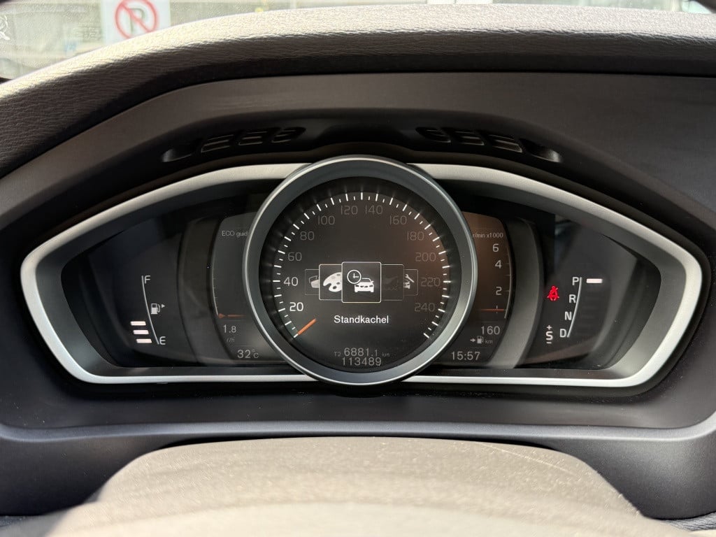 Volvo V40 cross country t3 153pk aut6 polar+ luxury| leder|pano| camera| tr