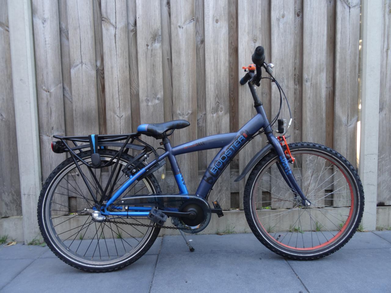 🚲 Loekie Booster Jongensfiets – 22 inch – 3 Versnellingen 💙🧡