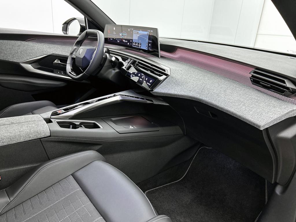 Peugeot 3008 hybrid 145pk automaat gt | rijklaar | elektrische achterkep | 
