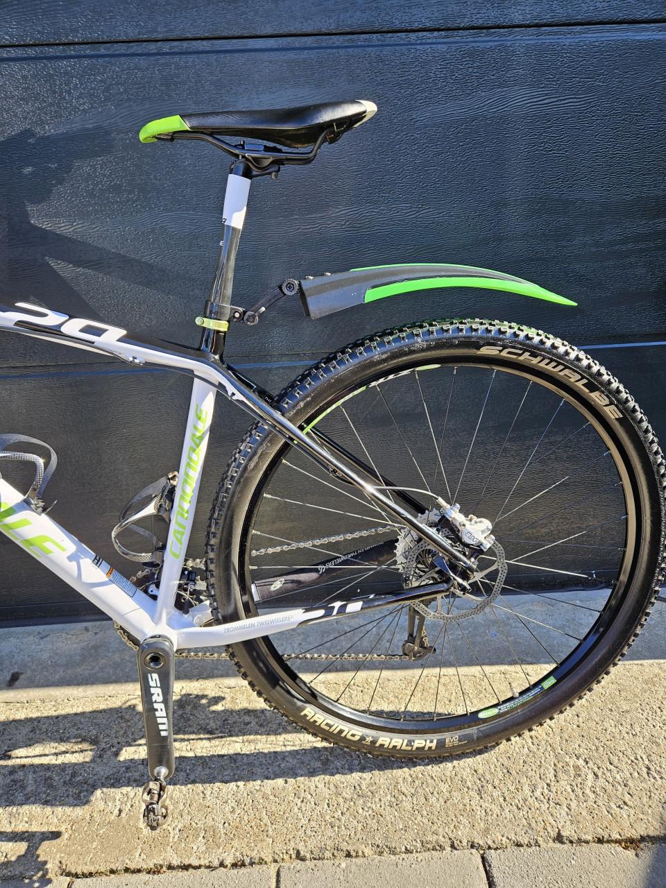 Cannindale Flash 29inch Lefty mountainbike.