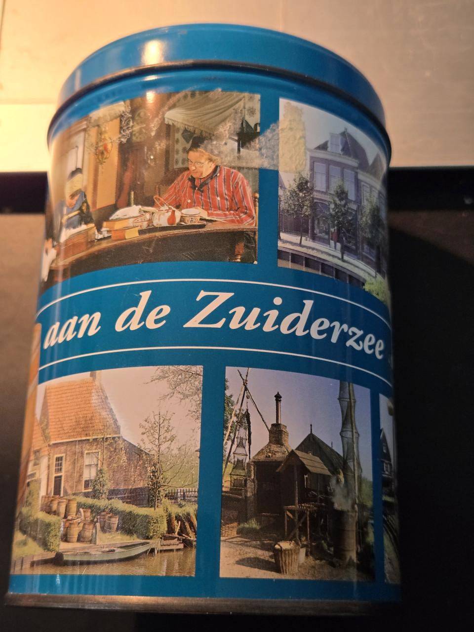 Blauw vintage opbergblik van het Zuiderzeemuseum H14.5cm Ø10cm