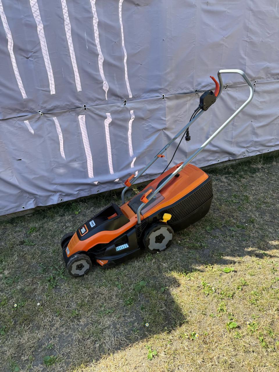 Black & Decker grasmaaier 1400W 34cm