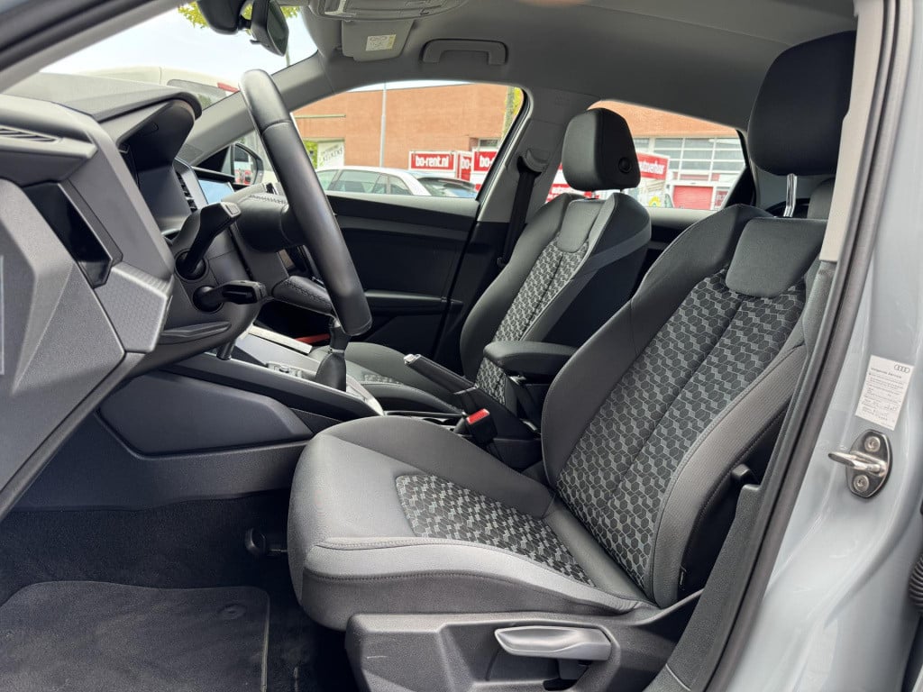 Audi A1 Sportback 25 tfsi pro line nl-auto | apple carplay | climate contro