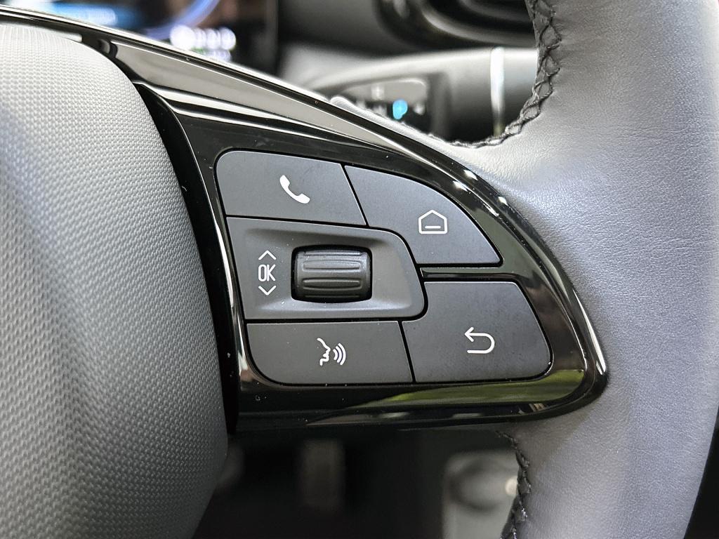 Leapmotor T03 design 37.3 kwh | adaptive cruise control | panoradak | camer