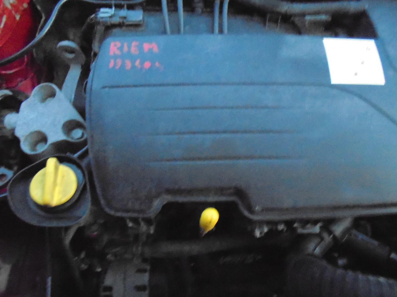 Kangoo 1.2 – 16V Expression in de benzine uitvoering en grijs kenteken!!!!!