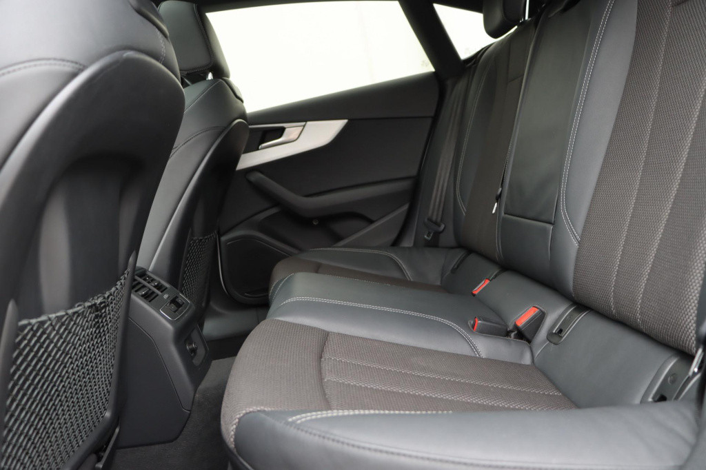 Audi A5 sportback 35 tfsi s-line edition s-tronic 150pk