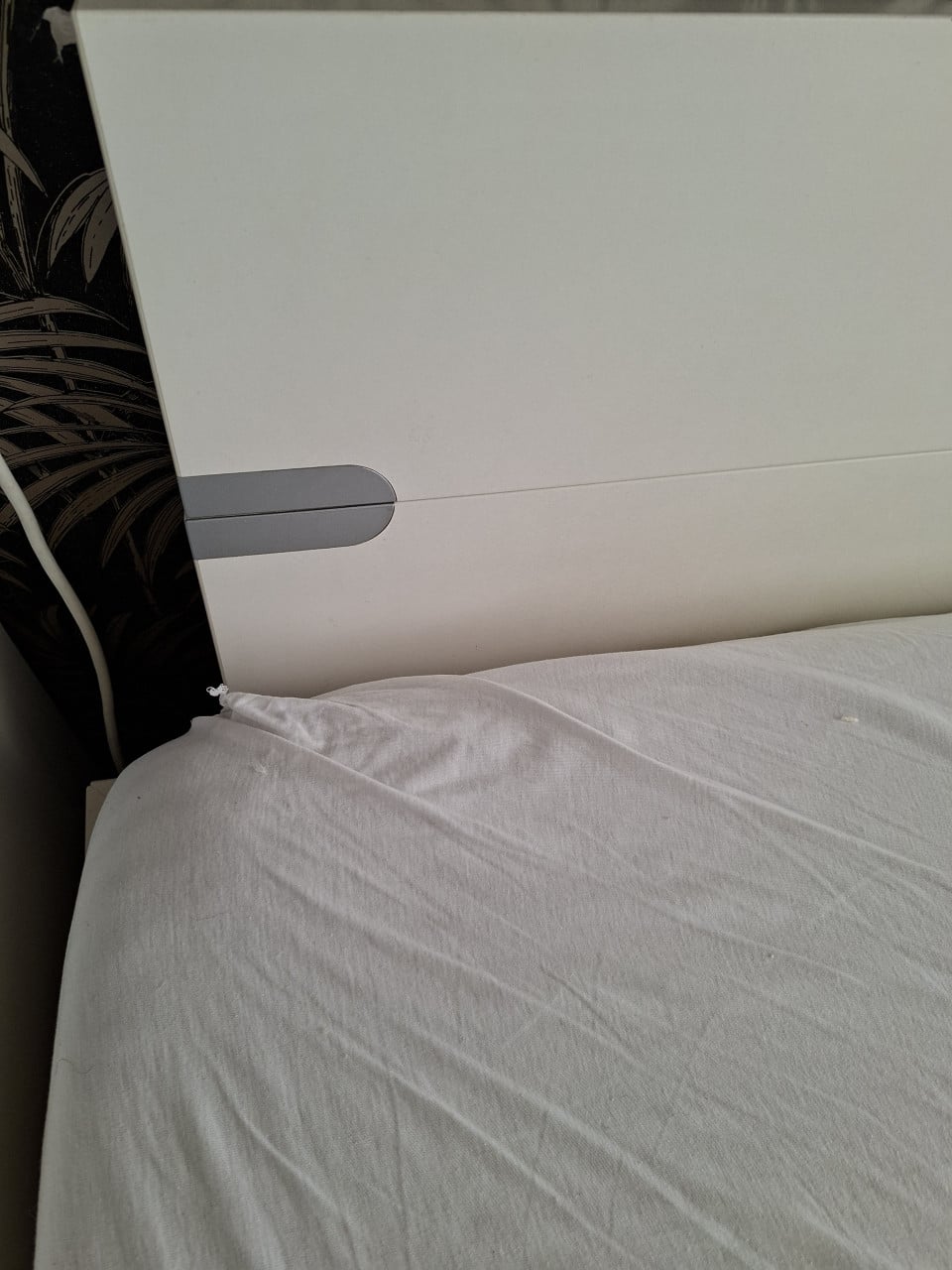 Bedombouw 1,80 x 2,00 zonder matras of lattenbodems