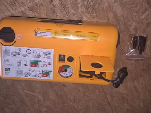 Auto compressor 12 volt NIEUW - Bieden
