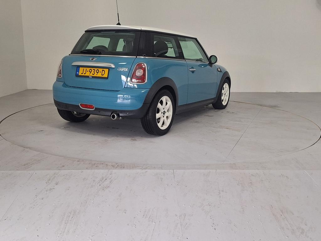 Mini Cooper 1.6i | automaat cruise | leder