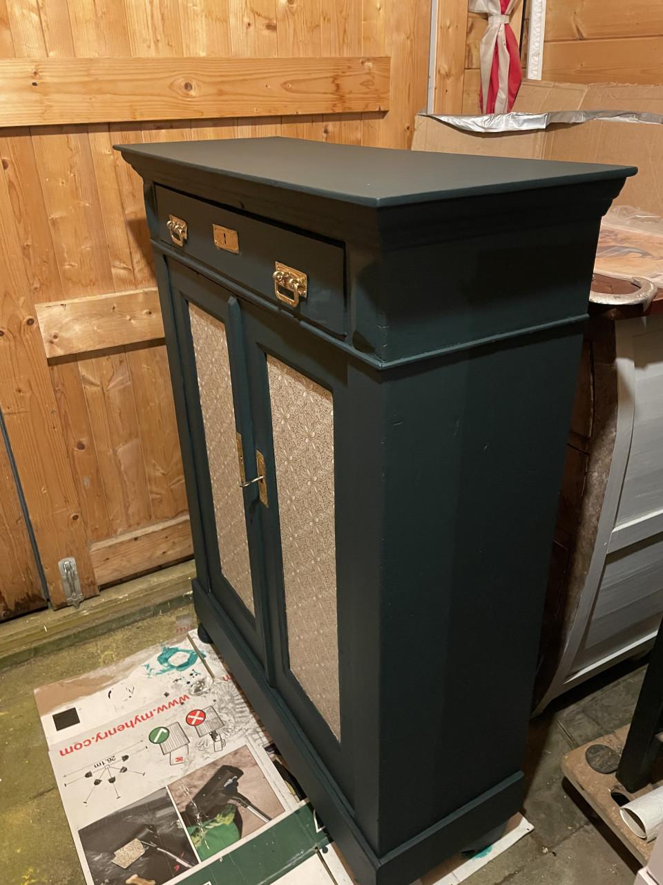 Sfeervol landelijk kastje